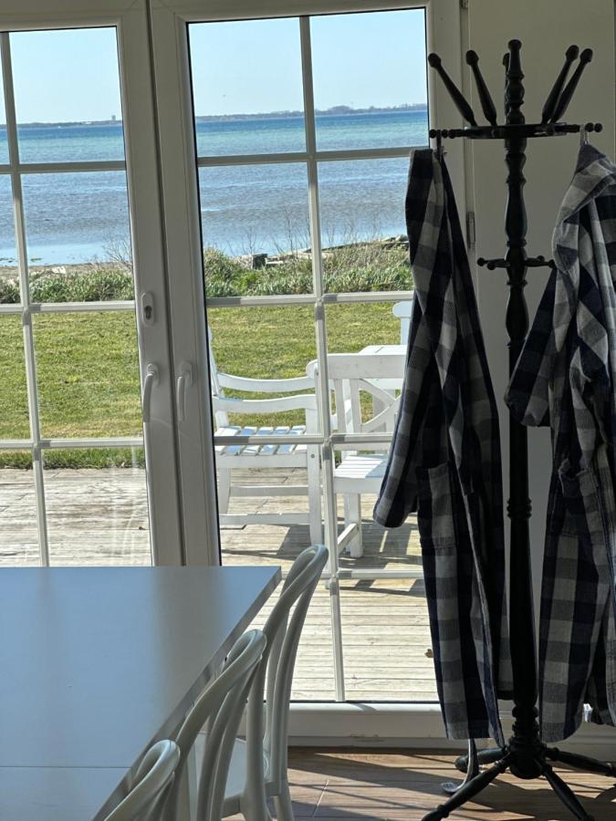 Beach Cabin Hollviken Bagian luar foto