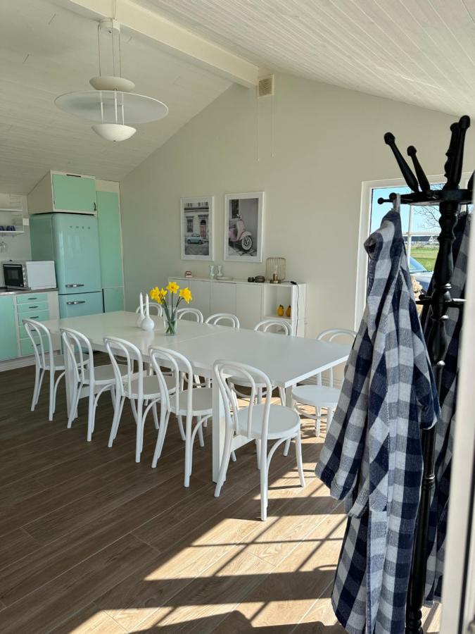 Beach Cabin Hollviken Bagian luar foto