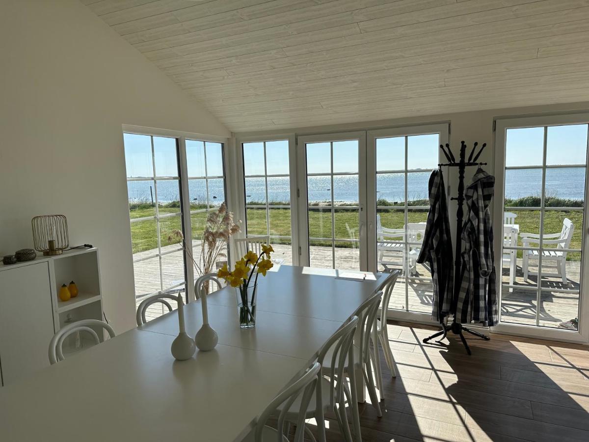 Beach Cabin Hollviken Bagian luar foto